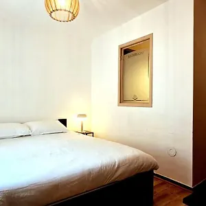  Apartment * Le Biou * Hyper Centre D'avignon